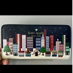 Kate Spade New York Slim Bifold Card Wallet Christmas Scene 🌲☃️❄